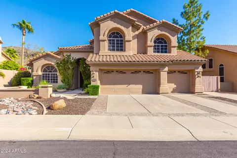 Exterior - 1367 E Desert Flower Ln, Phoenix, AZ 85048 photo 2 of 16