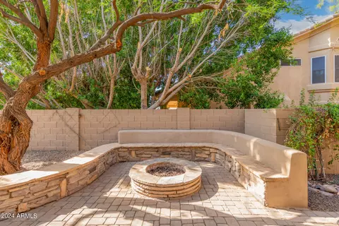 Exterior - 1367 E Desert Flower Ln, Phoenix, AZ 85048 photo 4 of 16