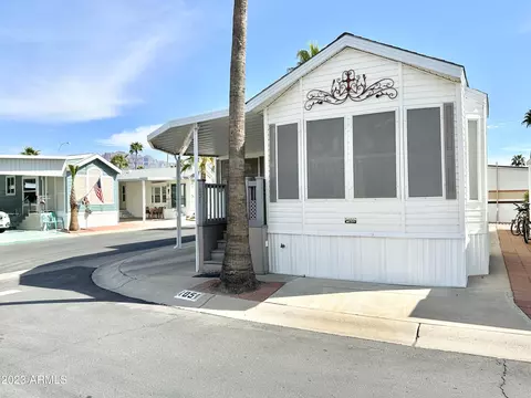 1051 S Quartz Dr, Apache Junction, AZ 85119 photo 4