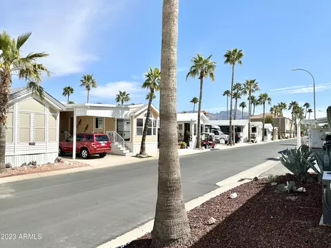 1051 S Quartz Dr, Apache Junction, AZ 85119 photo 12