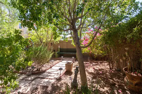 Exterior - 6420 S 50th Ln, Laveen, AZ 85339 photo 7 of 17