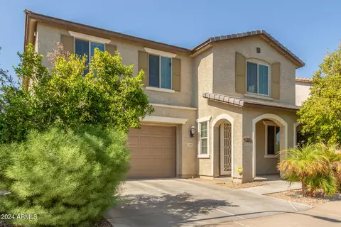 Exterior - 6420 S 50th Ln, Laveen, AZ 85339 photo 12 of 17