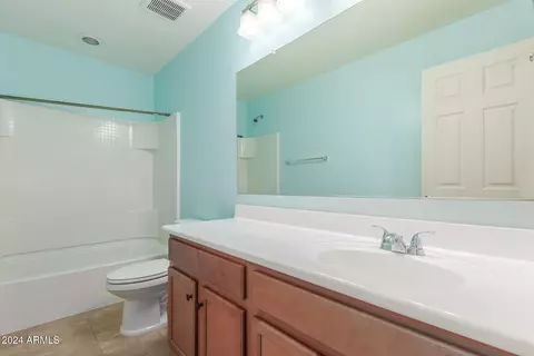 Bath - 6420 S 50th Ln, Laveen, AZ 85339 photo 5 of 5