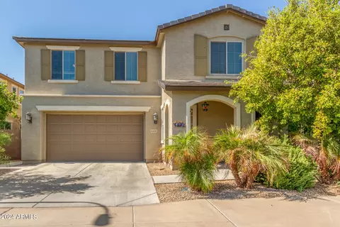 Exterior - 6420 S 50th Ln, Laveen, AZ 85339 photo 10 of 17