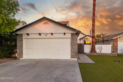 433 N New Haven St, Mesa, AZ 85205