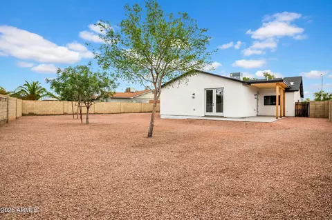 Exterior - 2126 E Watson Dr, Tempe, AZ 85283 photo 4 of 4