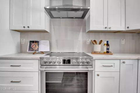 Kitchen - 2126 E Watson Dr, Tempe, AZ 85283 photo 1 of 1
