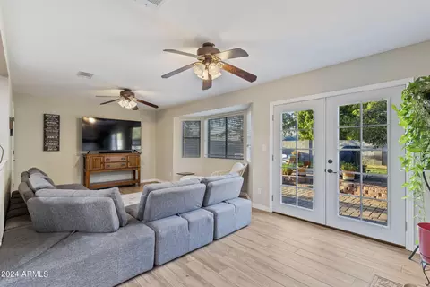 5540 E Dolphin Ave, Mesa, AZ 85206 photo 17