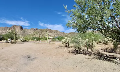865 W Saddle Butte St, Apache Junction, AZ 85120 photo 11