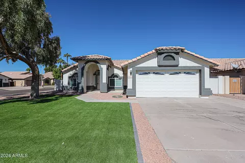 926 W Spur Ave, Gilbert, AZ 85233