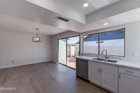 2331 E Isabella Ave, Mesa, AZ 85204 photo 10