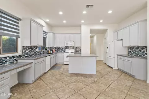 2860 E Nunneley Rd, Gilbert, AZ 85296 photo 12