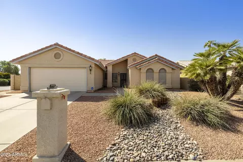 26428 S Boxwood Dr, Sun Lakes, AZ 85248