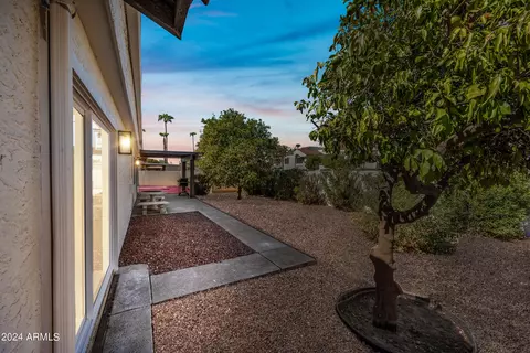 Exterior - 1806 E La Jolla Dr, Tempe, AZ 85282 photo 7 of 15