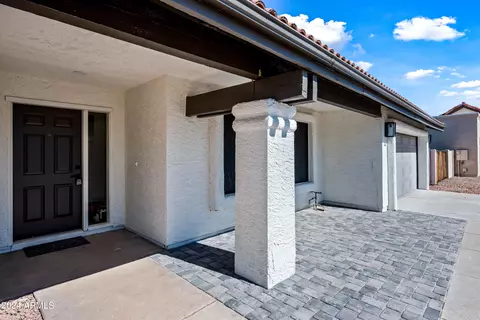 Exterior - 1806 E La Jolla Dr, Tempe, AZ 85282 photo 4 of 15