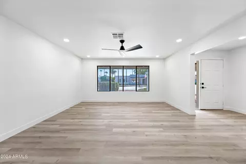 Living - 1806 E La Jolla Dr, Tempe, AZ 85282 photo 2 of 9