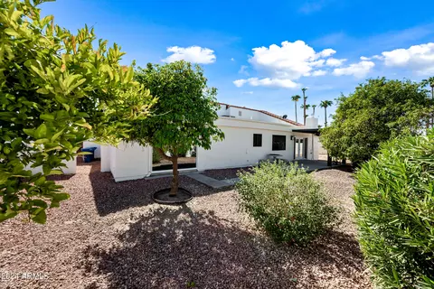 Exterior - 1806 E La Jolla Dr, Tempe, AZ 85282 photo 14 of 15