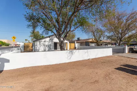 3046 W Cypress St, Phoenix, AZ 85009 photo 3