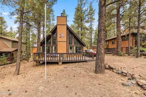 1290 E Bobcat Dr, Munds Park, AZ 86017