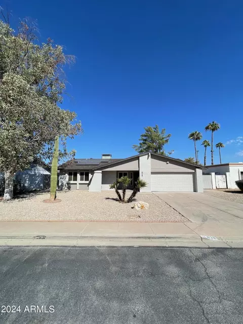 838 W Lindner Ave, Mesa, AZ 85210