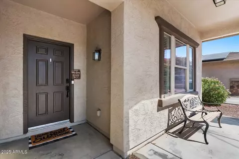Exterior - 1264 E Walnut Rd, Gilbert, AZ 85298 photo 3 of 9