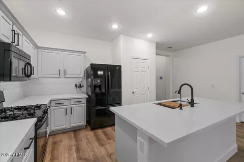 Other - 1264 E Walnut Rd, Gilbert, AZ 85298 photo 3 of 11