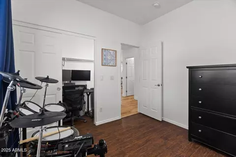 Bedroom - 1264 E Walnut Rd, Gilbert, AZ 85298 photo 3 of 4