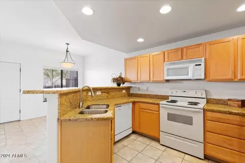 3150 E Beardsley Rd #1086, Phoenix, AZ 85050 photo 4