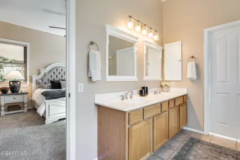 Bath - 8723 E Hillview St, Mesa, AZ 85207 photo 2 of 3