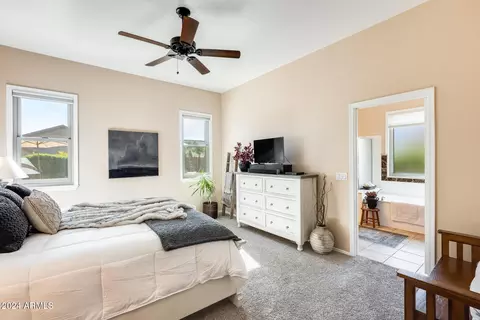 Bedroom - 8723 E Hillview St, Mesa, AZ 85207 photo 1 of 8
