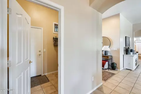 Entry Way - 8723 E Hillview St, Mesa, AZ 85207 photo 5 of 5