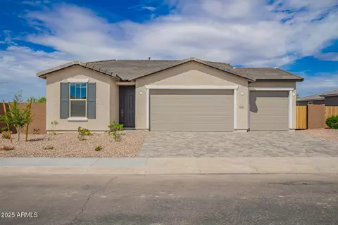 2070 E Brooklyn Dr, Casa Grande, AZ 85122