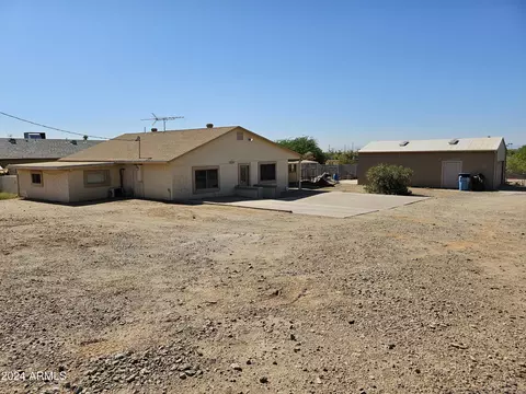 1607 W Shangri La Rd, Phoenix, AZ 85029