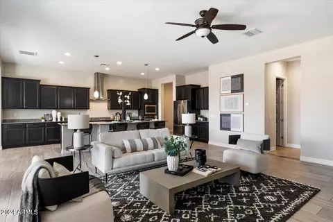 10249 E Trillium - Ave, Mesa, AZ 85212 photo 4