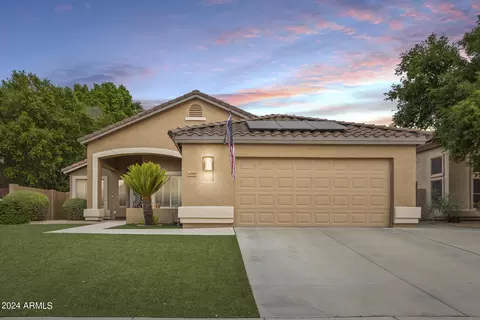 6788 W Rose Garden Ln, Glendale, AZ 85308