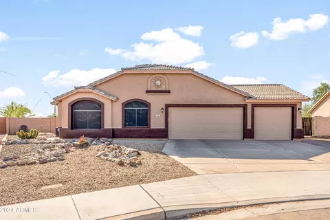 422 N Calle Largo St, Mesa, AZ 85207