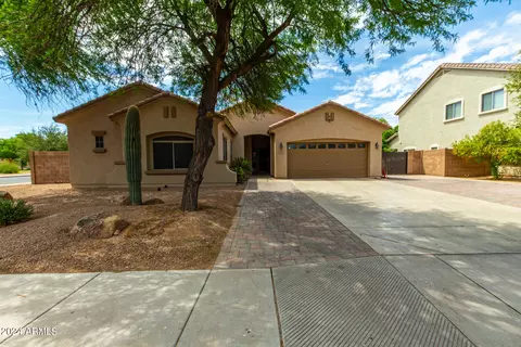 4257 E County Down Dr, Chandler, AZ 85249