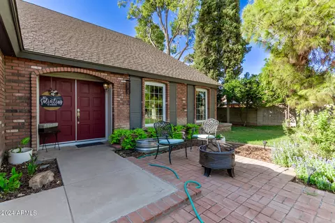 2035 E Kael Cir, Mesa, AZ 85213 photo 5