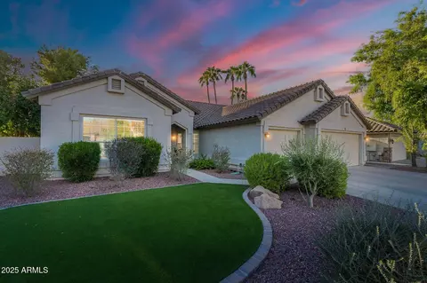 920 N Jamaica Way, Gilbert, AZ 85234
