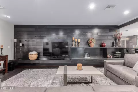 3323 E Vogel Ave, Phoenix, AZ 85028 photo 12