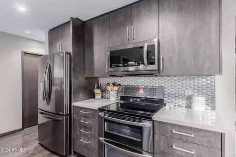3323 E Vogel Ave, Phoenix, AZ 85028 photo 17