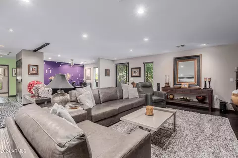 3323 E Vogel Ave, Phoenix, AZ 85028 photo 14