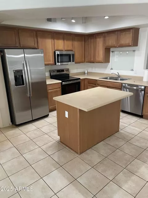 Kitchen - 2402 E 5th St #1429, Tempe, AZ 85281 photo 3 of 3