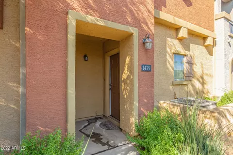 2402 E 5th St #1429, Tempe, AZ 85281