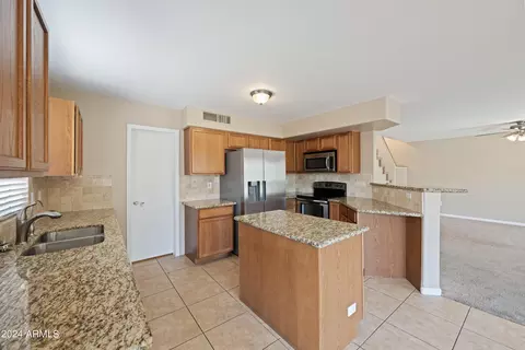 1359 E Gail Ct, Gilbert, AZ 85296 photo 10