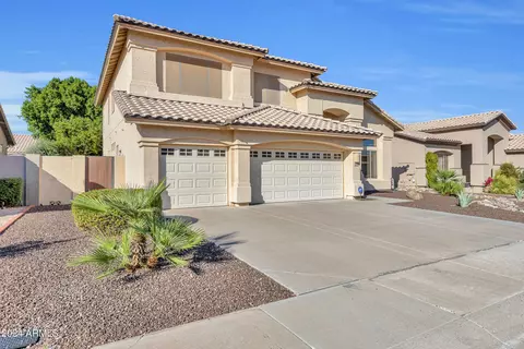 Exterior - 1962 E Drake Dr, Tempe, AZ 85283 photo 6 of 17
