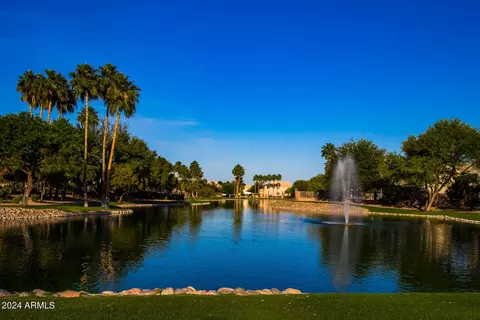 View/Area - 1962 E Drake Dr, Tempe, AZ 85283 photo 9 of 17