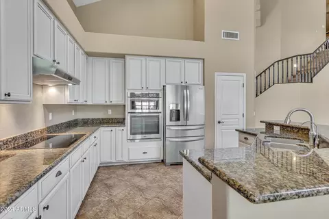 Kitchen - 1962 E Drake Dr, Tempe, AZ 85283 photo 3 of 4