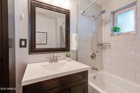 220 E Griswold Rd, Phoenix, AZ 85020 photo 23