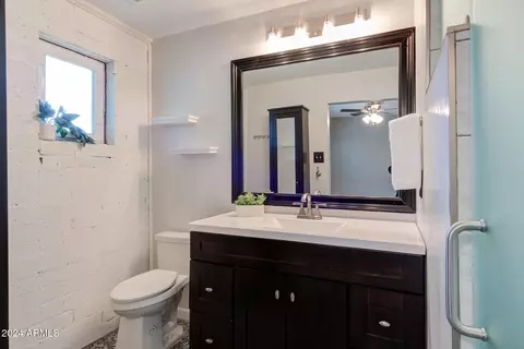 220 E Griswold Rd, Phoenix, AZ 85020 photo 19